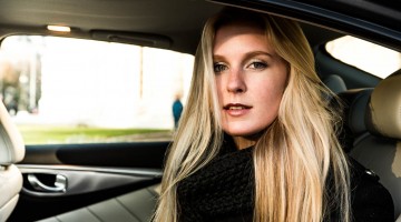 Infiniti-Q50-Shooting-in-Wien-mit-Anna-Modelshooting-Infiniti-Was-macht-die-Marke-aus-Benjamin-Brodbeck-AUTOmativ.de-Vienna-Luxus-Coupe-AUTOmativ