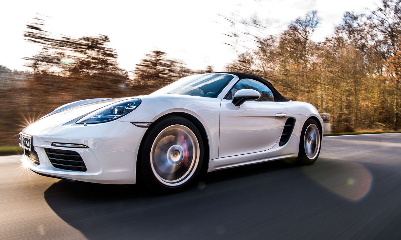 Porsche 718 Boxster auf dem Autosalon in Genf 2016, AUTOmativ.de, Porsche & Ducktails, Tilman Brodbeck, Benjamin Brodbeck, Genf, Roadster, Porsche 718, Porsche, Porsche Roadster, Porsche Cayman, Porsche 911 R