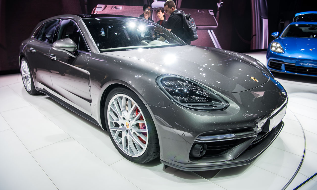 Porsche Panamera Sport Turismo Autosalon Genf 2017 AUTOmativ.de Benjamin Brodbeck 2 - Porsche Panamera Sport Turismo auf dem Autosalon Genf 2017