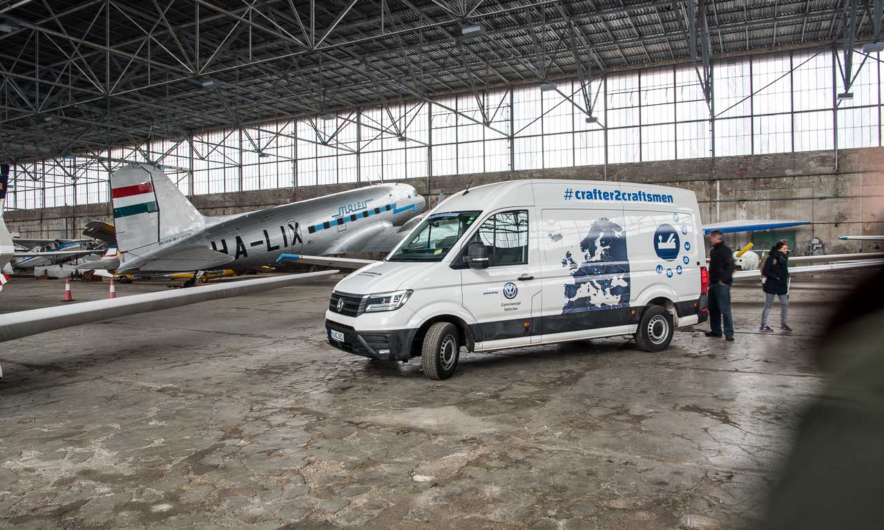 VW Crafter Budapest Crafter2Craftsmen Volkswagen Crafter NewCrafter AUTOmativ Benjamin Brodbeck Goldtimer Restauration Flugzeuge 12 - Mit dem VW Crafter in Budapest auf den Spuren der europäischen Handwerkskunst