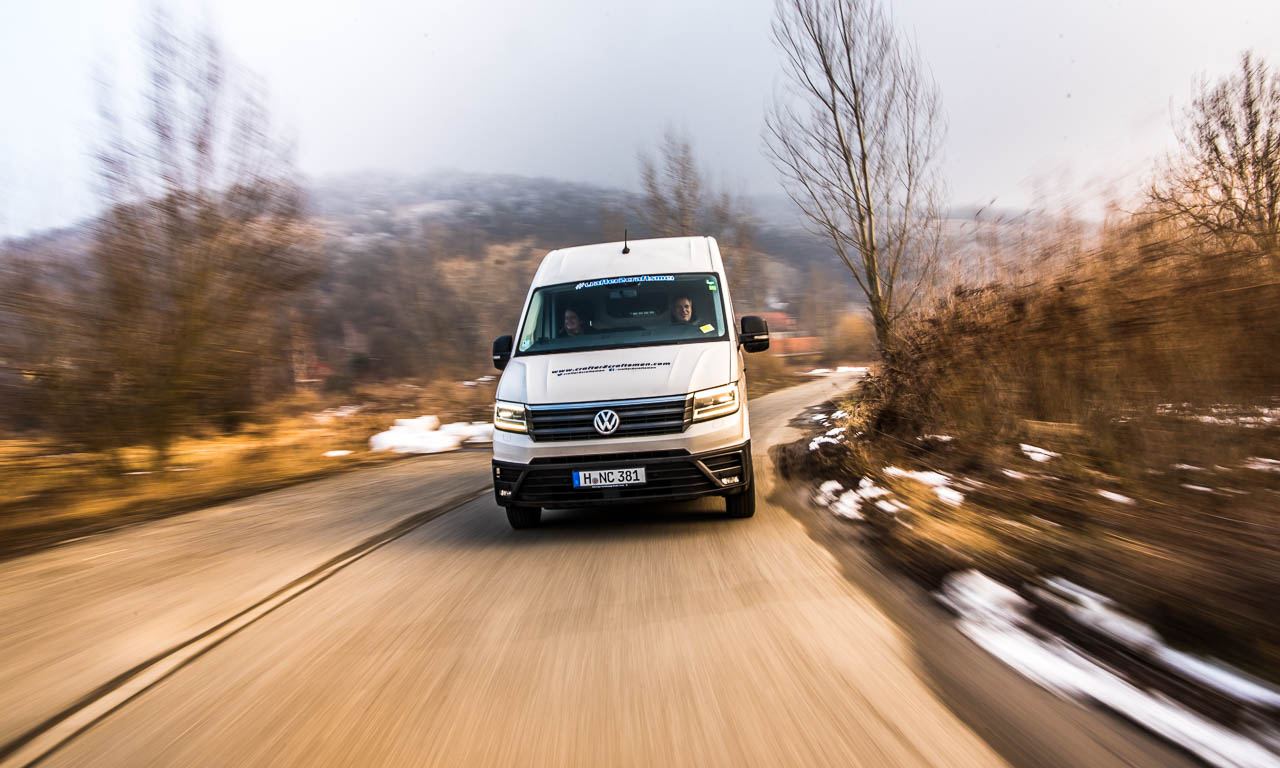 VW Crafter Budapest Crafter2Craftsmen Volkswagen Crafter NewCrafter AUTOmativ Benjamin Brodbeck Goldtimer Restauration Flugzeuge 30 - Mit dem VW Crafter in Budapest auf den Spuren der europäischen Handwerkskunst