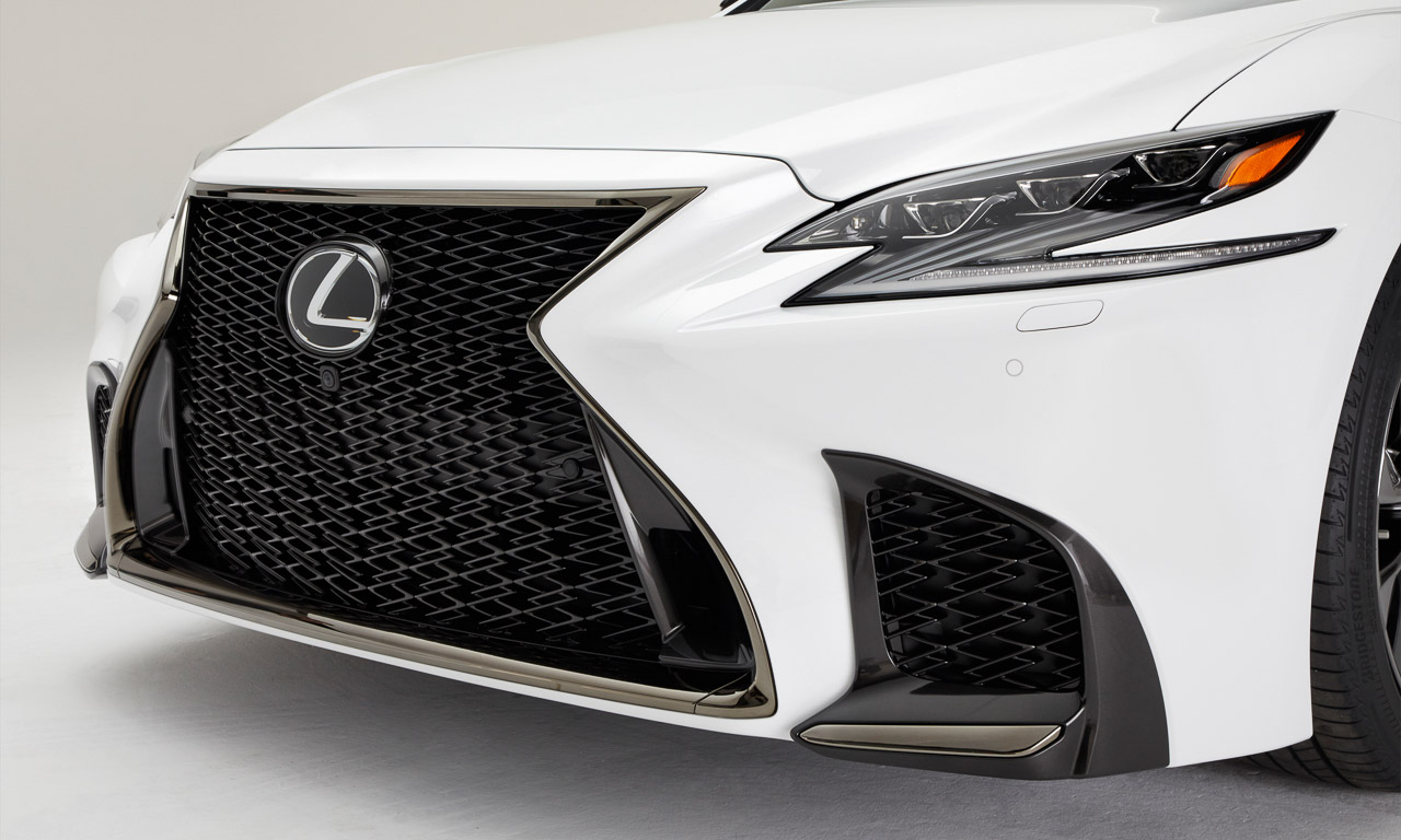 Lexus LS F Sport AUTOmativ.de 6 - Lexus LS F Sport debütiert auf der New York Auto Show