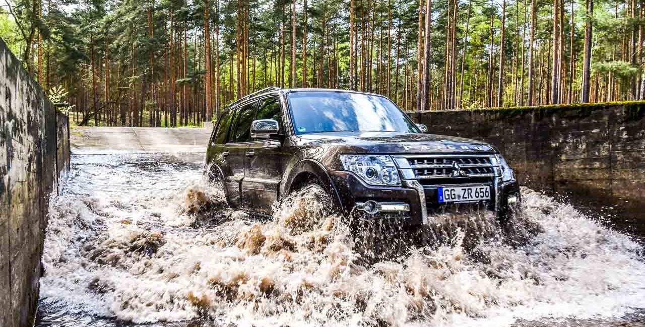 image.title Kurztest Mitsubishi Pajero: Japanische Alternative zur G-Klasse Mitsubishi Pajero Offroad Fahreindruck