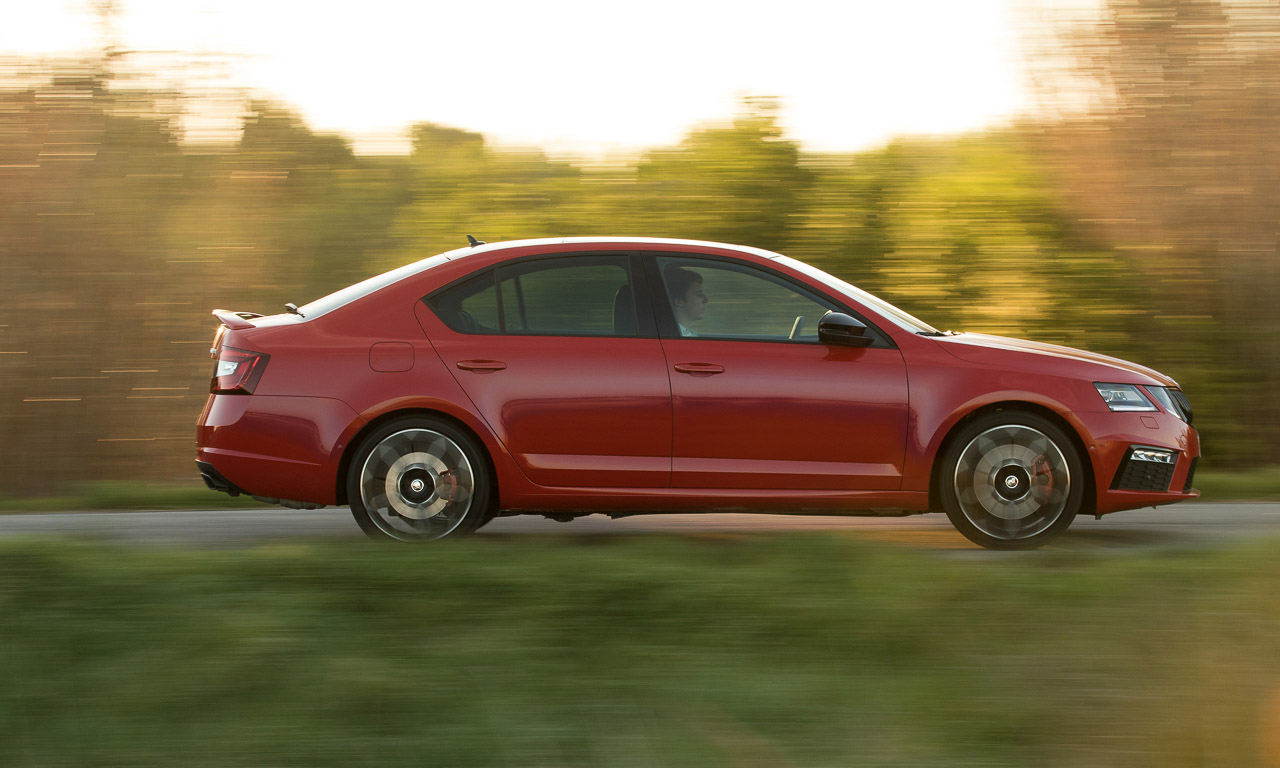 Skoda Octavia RS 245 2018 Neues Modeljahr AUTOmativ.de Benjamin Brodbeck News 6 - Skoda Octavia RS 245: Topsportler-Kombi mit Golf GTI-Leistung und Sperre