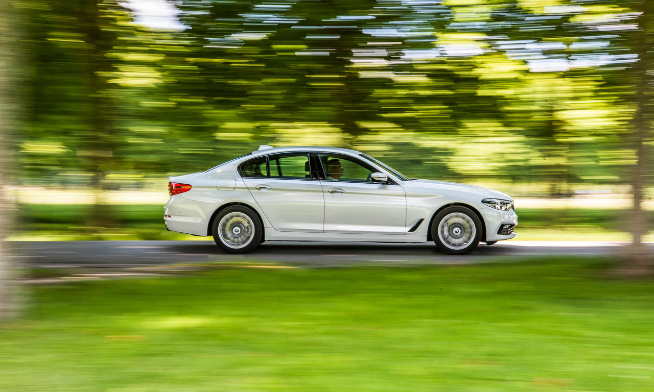 Rennsport-Leidenschaft in der Business-Klasse: Die neue BMW 5er