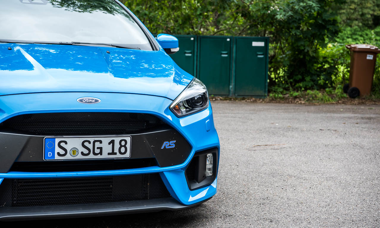 Ford Focus RS im Test von AUTOmativ.de Benjamin Brodbeck Stefan Emmerich 3 - Fahrbericht Ford Focus RS: Er will nicht bequem sein!