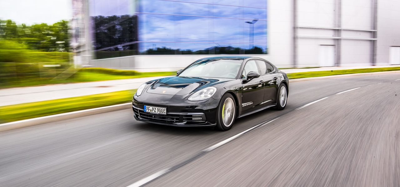 Porsche-Panamera-4-E-Hybrid-im-Test-Fahrbericht-von-AUTOmativ.de-Thomas-Huebner-AUTOmativ.de
