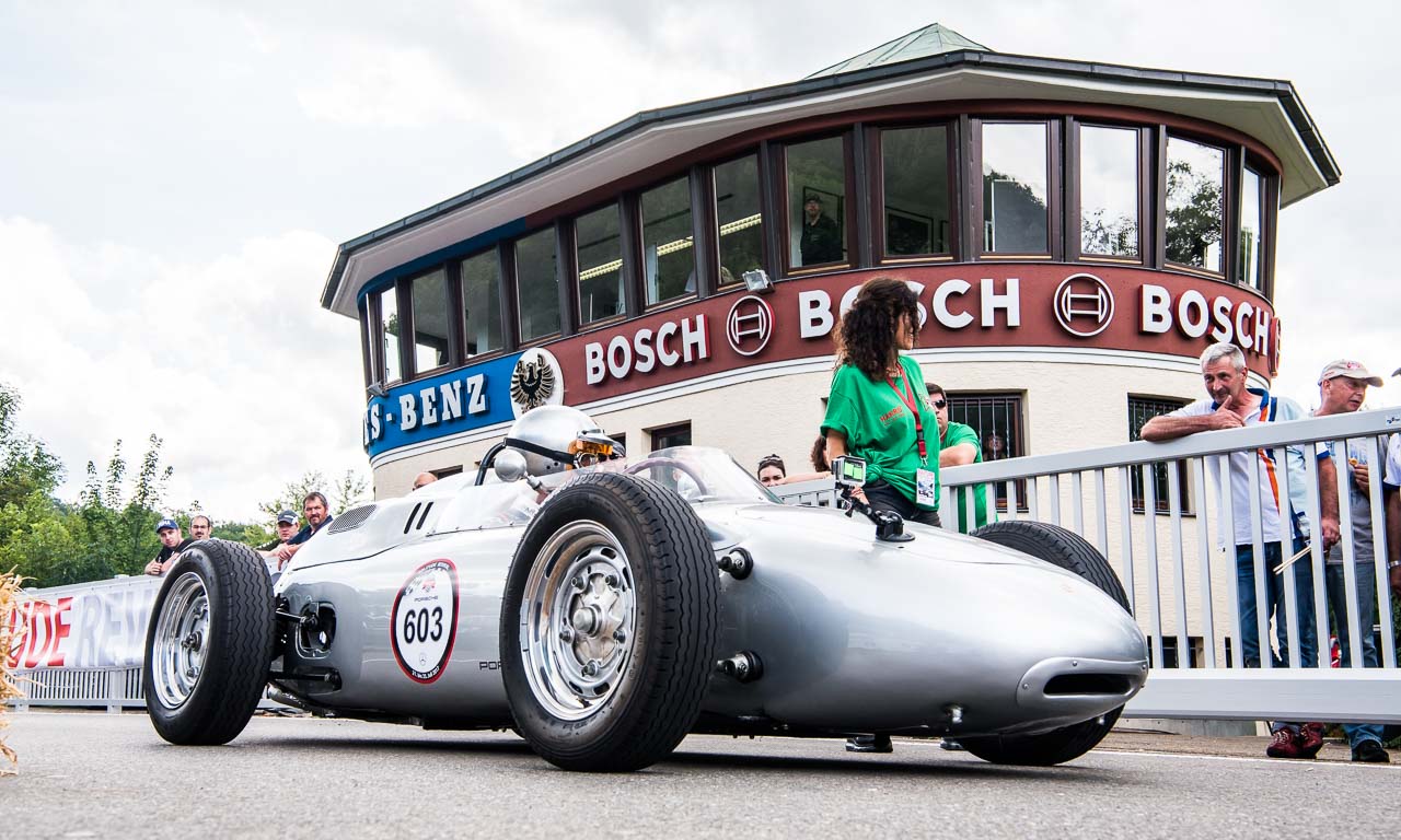 Solitude Revival 2017 Leonberg Stuttgart Porsche Mercedes Benz Solitude AUTOmativ.de Benjamin Brodbeck 4 - Solitude Revival 2017: Familiäres Motorsport-Festival mit viel Prominenz