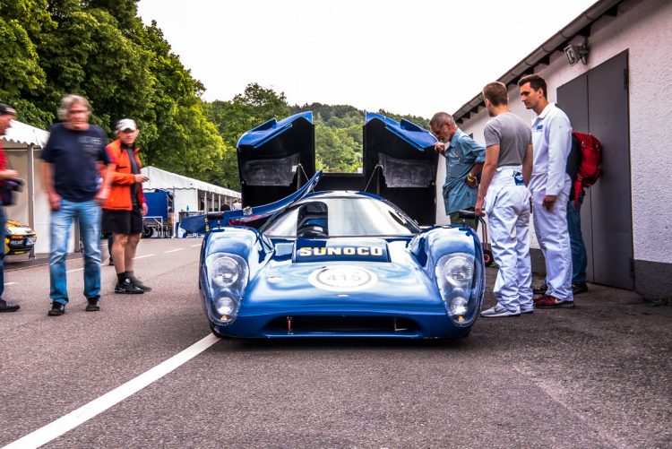 Solitude Revival 2017 Leonberg Stuttgart Porsche Mercedes Benz Solitude AUTOmativ.de Benjamin Brodbeck Teilnehmerfahrzeuge 750x501 - Gentlemen, startet die Motoren - Solitude Revival 2019