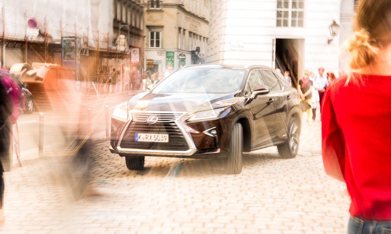 Lexus RX450h Test Fahrbericht Langstrecke Wien Stuttgart Leonberg Schloss Solitude Lexus RX Toyota AUTOmativ.de Benjamin Brodbeck 5 - Wiener Zeitlosigkeit trifft auf asiatische Moderne: Mit dem Lexus RX 450h nach Wien