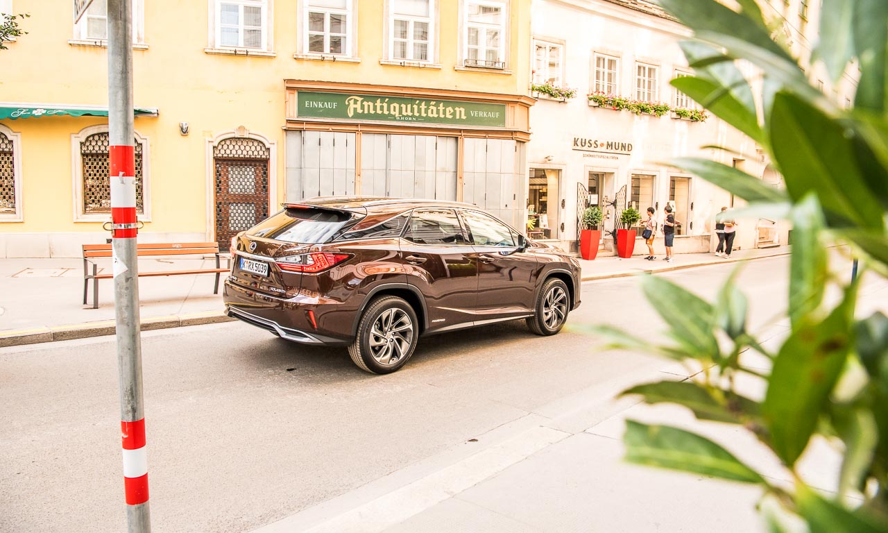 Lexus RX450h Test Fahrbericht Langstrecke Wien Stuttgart Leonberg Schloss Solitude Lexus RX Toyota AUTOmativ.de Benjamin Brodbeck 6 - Wiener Zeitlosigkeit trifft auf asiatische Moderne: Mit dem Lexus RX 450h nach Wien