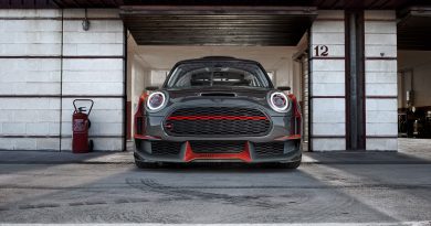 Mini Cooper GP Concept 3 390x205 - Mini John Cooper Works GP Concept: Wenn's Euch gefällt wird's gebaut!