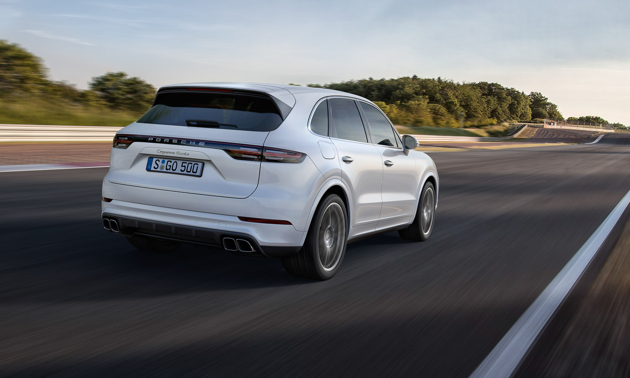 Porsche Cayenne Heck Review AUTOmativ.de Benjamin Brodbeck 3 - So langweilig die Front, so atemberaubend das Heck: Neuer Porsche Cayenne - IAA 2017