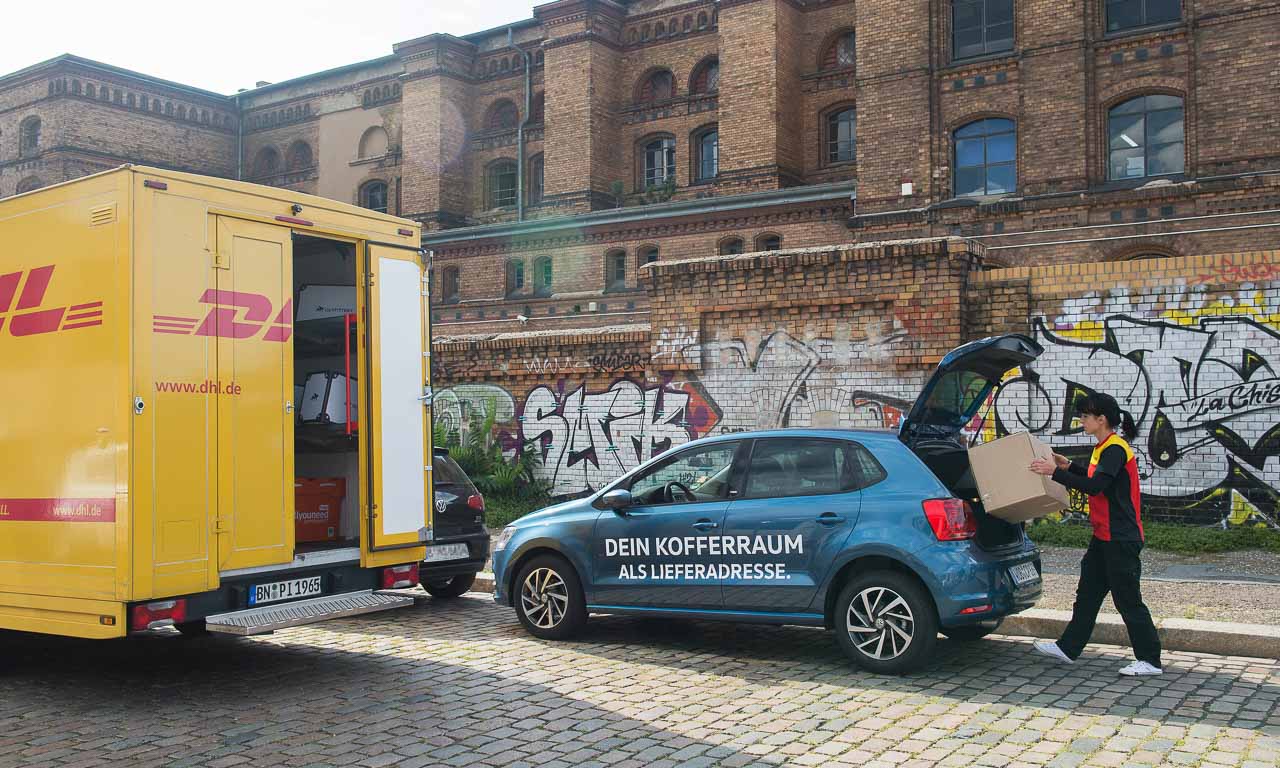 Volkswagen We Juergen Stackmann Pakete ins Auto - Volkswagen We: VW-Vertriebschef Jürgen Stackmann lässt Ihr Paket in Ihren Kofferraum liefern