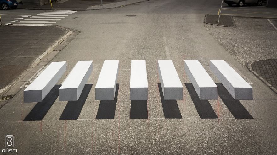 3D pedestrian crossing island 2 59f03455342f2  880 - 3D-Zebrastreifen gegen Raser in Städten - eine Alternative?