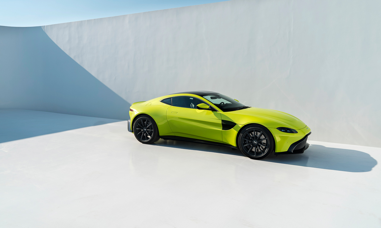 Aston Martin Vantage AUTOmativ.de Stefan Emmerich 9 - Aston Martin Vantage V8 - britisches Understatement sorgt für Verwirrung