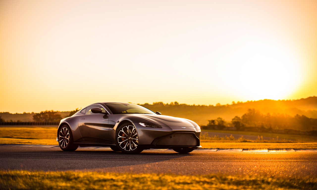 Aston Martin Vantage AUTOmativ.de Stefan Emmerich - Aston Martin Vantage V8 - britisches Understatement sorgt für Verwirrung