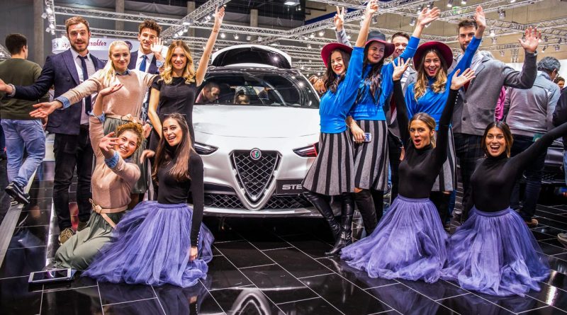 Vienna Auto Show 2018 Rundgang mit Donjeta Salihi AUTOmativ.de Benjamin Brodbeck Rolls Royce Phantom Alfa Romeo Stelvio Quadrifoglio 31 800x445 - Das war die Vienna Autoshow 2018: Danke James Watt!