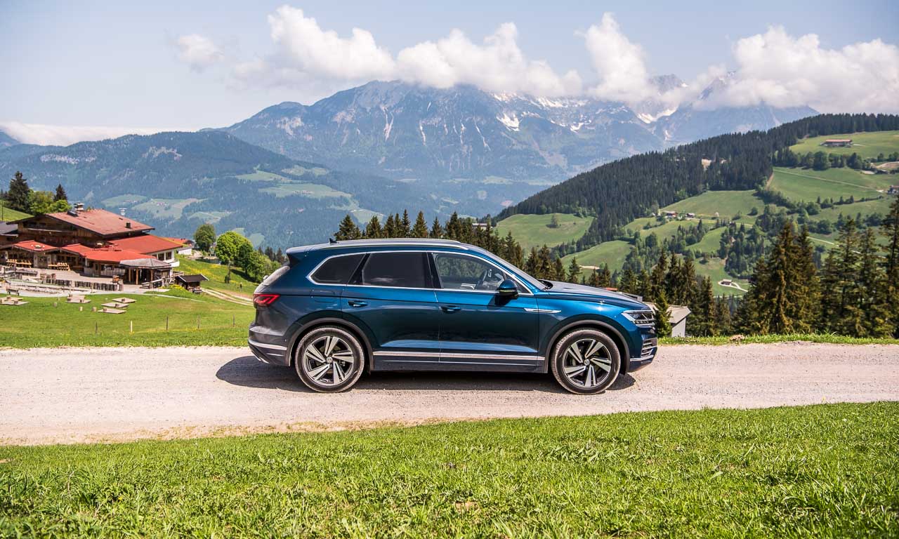 Volkswagen VW Touareg Elegance V6 3.0 286 PS 600 Nm 2018 Fahrbericht Test Aquamarineblau Metallic Salzburg Tirol Benjamin Brodbeck AUTOmativ.de 39 - Fahrbericht neuer VW Touareg 3.0 TDI (286 PS): Dynamischer Schwergewichtsleichtfuß