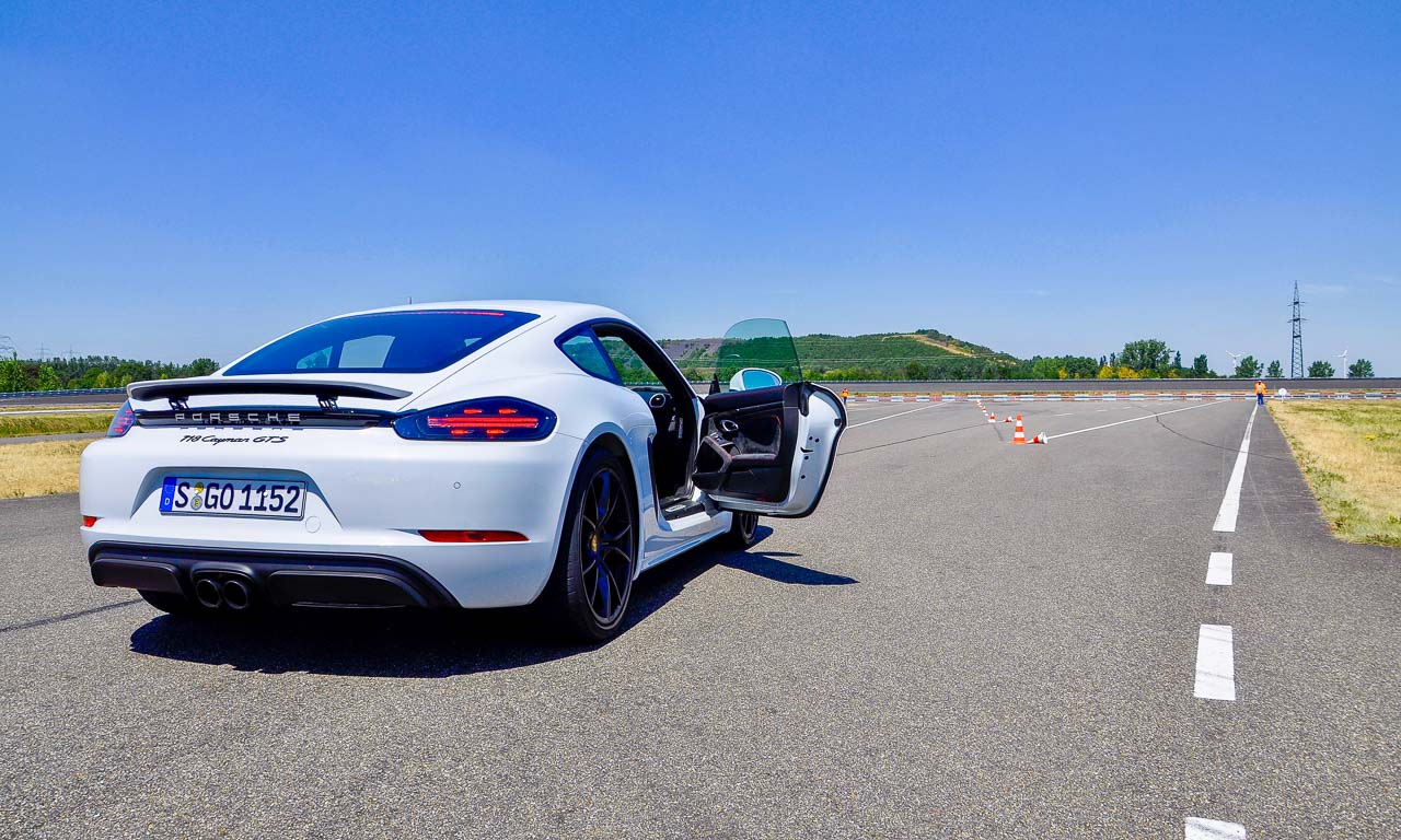 Porsche Sportscar Experience 2018 70 Jahre Porsche AUTOmativ.de Ilona Farsky 4 - 70 Jahre Porsche: "Keiner braucht ihn. Jeder möcht' ihn"