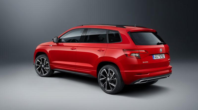 Skoda Karoq Sportline 2018 2 800x445 - Skoda Karoq Sportline mit 190 PS auf der Paris Motor Show 2018