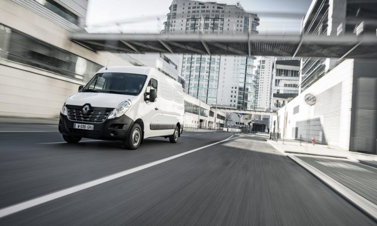 Renault Master Z.E. vs. VW e Crafter AUTOmativ.de Benjamin Brodbeck 7 750x450 - Der VW e-Crafter der Franzosen heißt Renault Master Z.E. - Überblick!