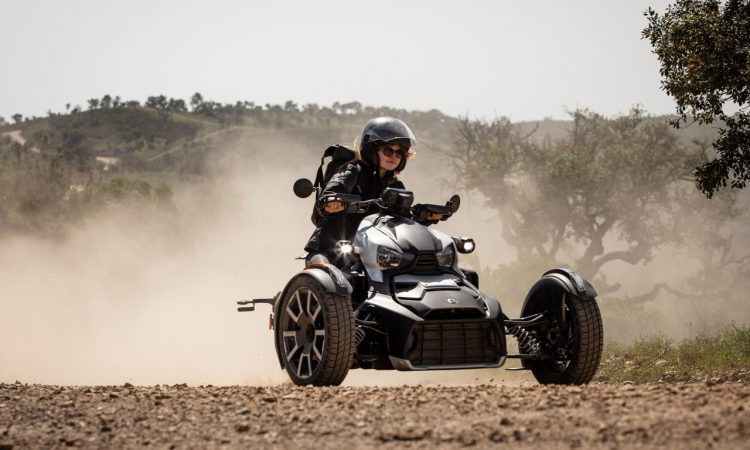 BRP Can Am Ryker 2019 im Test und Fahrbericht AUTOmativ.de Ilona Farsky 57 750x450 - BRP Can-am Ryker Rally Edition im Test: Dreiräder auf den Straßen schon bald keine Seltenheit mehr?