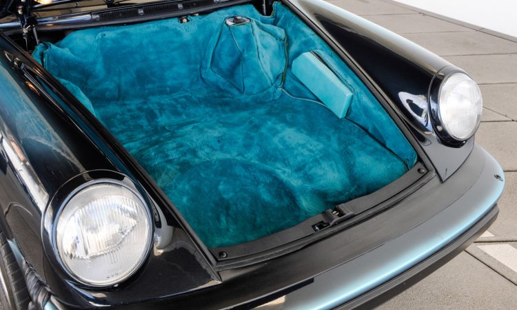 Das Unikat Porsche 911 Exclusive Manufaktur Wiedersehen Tilman Brodbeck Porsche AUTOmativ.de 6 750x450 - Exklusives Einzelstück: "Dieser Porsche 911 Carrera 3.2 war die Inspiration für Porsche Exclusive!"