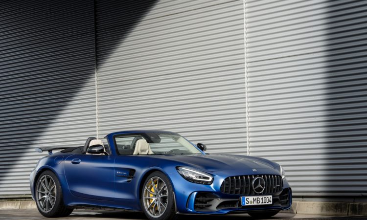 Mercedes AMG GT R Roadster 17 750x450 - Neuer offener Sternenwagen: Mercedes-AMG GT R Roadster