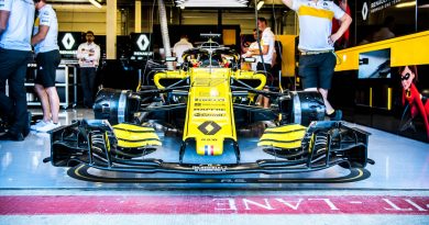 Renault F1 Formel 1 AUTOmativ.de Benjamin Brodbeck 13 390x205 - Exklusive Werksbesichtigung bei Renault Sport F1 in Enstone: Prototypenbau ad absurdum