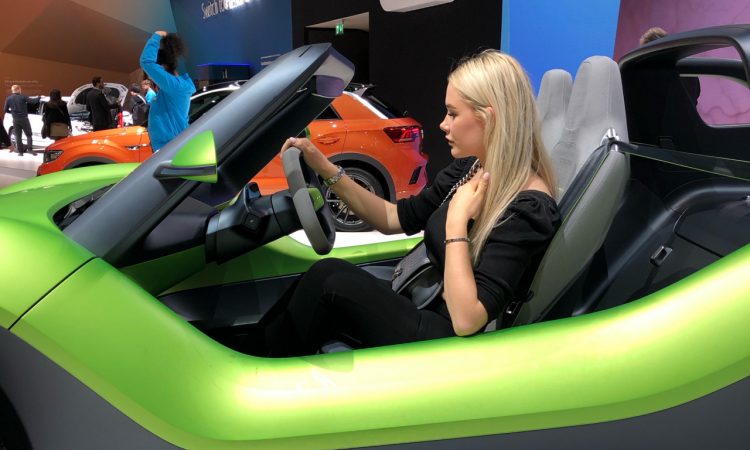 VW Volkswagen ID. Buggy auf dem Genfer Autosalon 2019 AUTOmativ.de 11 750x450 - 5 Gründe, warum der VW ID. Buggy so wichtig für die Elektromobilität ist