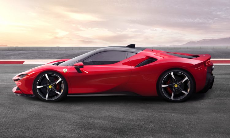 Ferrari SF90 Stradale 2020 AUTOmativ.de Benjamin Brodbeck 6 750x450 - Neuer Ferrari SF90 Stradale mit 1.000 PS und Allradantrieb