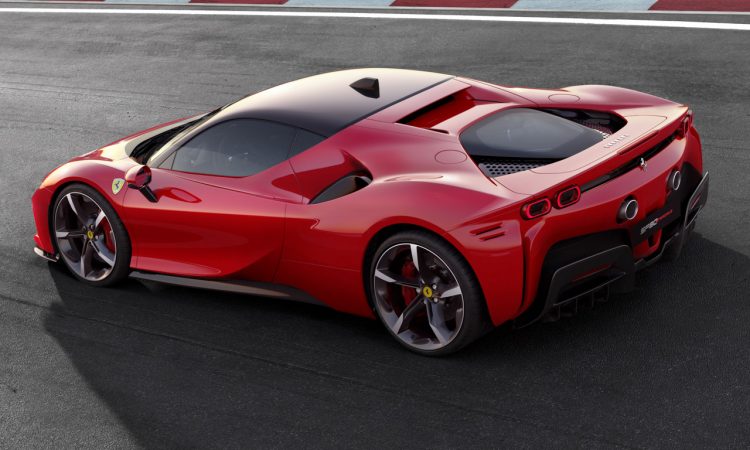 Ferrari SF90 Stradale 2020 AUTOmativ.de Benjamin Brodbeck 7 750x450 - Neuer Ferrari SF90 Stradale mit 1.000 PS und Allradantrieb