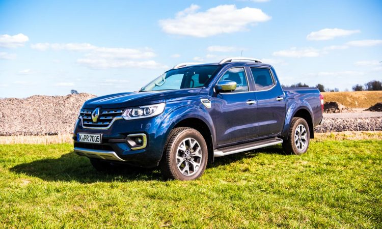 Renault Alaskan dCi 180 Pick Up Lastenesel im Test und Fahrbericht AUTOmativ.de Benjamin Brodbeck Nissan Navara Mercedes X Klasse 20 750x450 - Fahrbericht Renault Alaskan dCi 190 Intense: König der Baustelle