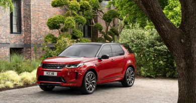 Land Rover Discovery Sport 1 390x205 - Der neue Land Rover Discovery Sport - wie gemacht für das Abenteuer Schulweg?!