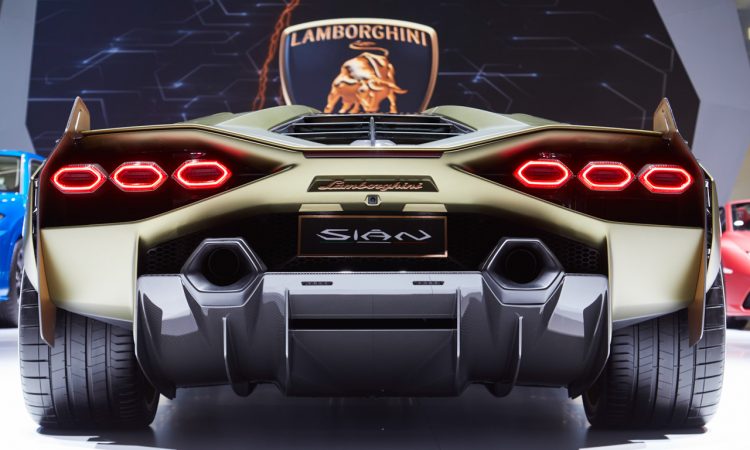 Lamborghini Sian IAA 2019 15 750x450 - Lamborghini Sián - ein italienischer Traum mit grünem Anstrich