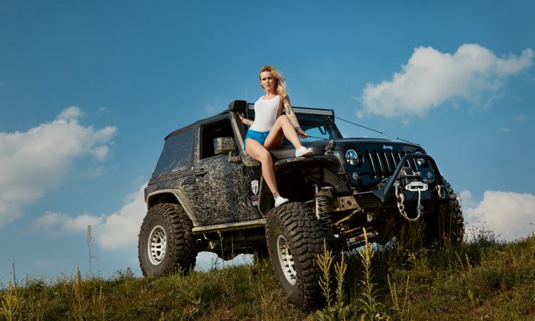 Miss Tuning Kalender 2019 mit Laura Fietzek Shooting in Schweden AUTOmativ.de Benjamin Brodbeck 6 750x450 - Miss Tuning Kalender 2020: Alpenglühen mit Miss Tuning Vanessa Knauf!