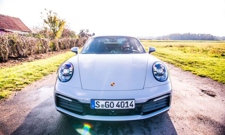 Porsche 911 Carrera 992 im Test und Fahrbericht AUTOmativ.de Benjamin Brodbeck Pia Lehmann 44 750x450 - Fahrbericht Porsche 911 Carrera (992): Basis-Elfer überhaupt nicht Basis