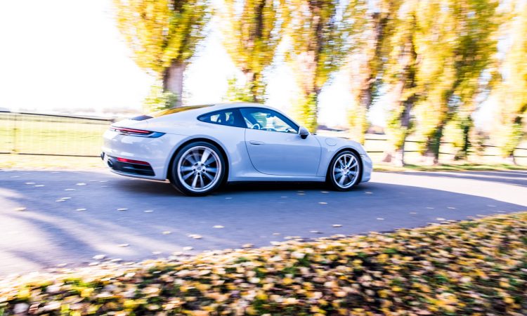 Porsche 911 Carrera 992 im Test und Fahrbericht AUTOmativ.de Benjamin Brodbeck Pia Lehmann 63 750x450 - Fahrbericht Porsche 911 Carrera (992): Basis-Elfer überhaupt nicht Basis