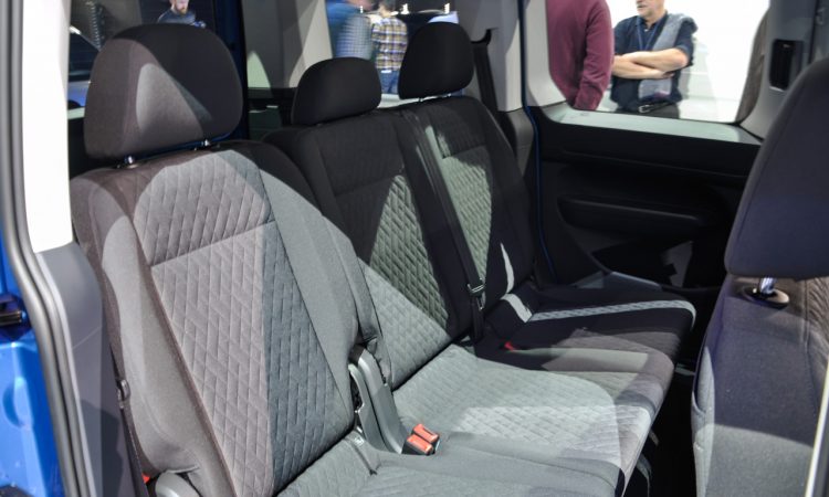 VW Caddy 2020 Weltpremiere 12 750x450 - VW Caddy 5 (2020): Das Alltagswerkzeug in neuem Mantel