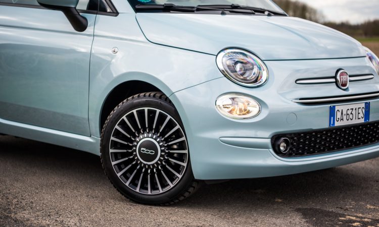 Fiat 500 Hybrid 2020 im Fahrbericht und Test AUTOmativ.de 36 750x450 - Fiat 500 Hybrid im Fahrbericht: Passt Hybrid zum 500er?