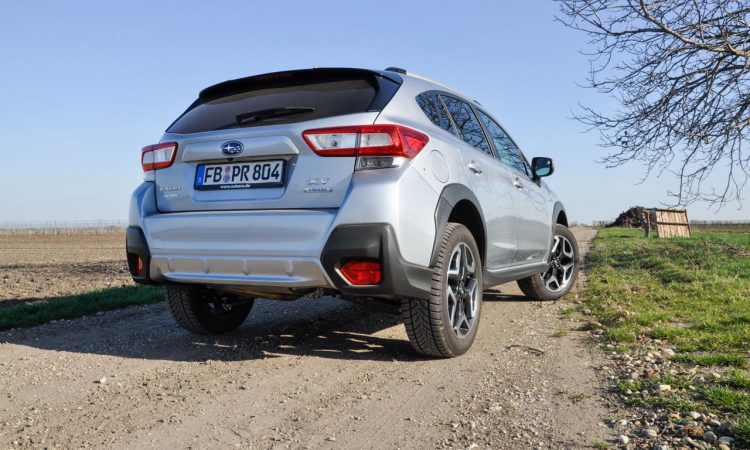 Subaru XV e Boxer Fahrbericht und Test AUTOmativ.de Ilona Farsky 13 750x450 - Fahrbericht Subaru XV e-Boxer: Mit dem Hybrid durch den Schlamm statt zum Biomarkt