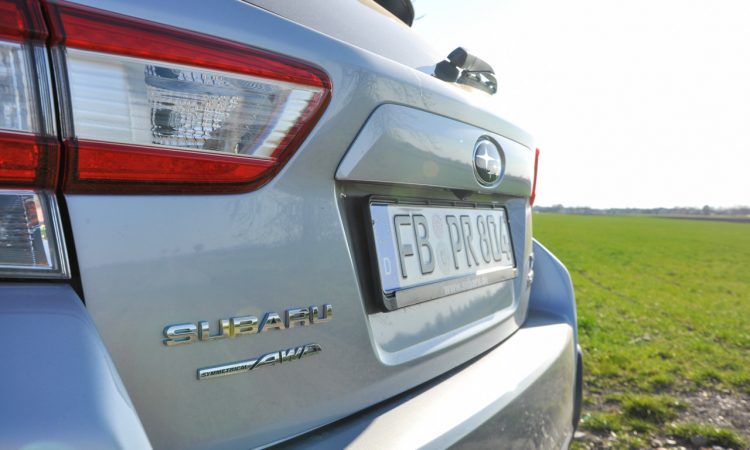 Subaru XV e Boxer Fahrbericht und Test AUTOmativ.de Ilona Farsky 15 750x450 - Fahrbericht Subaru XV e-Boxer: Mit dem Hybrid durch den Schlamm statt zum Biomarkt