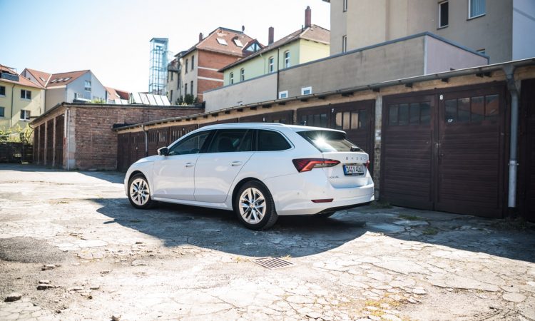 Neuer Skoda Octavia Combi 2020 2.0 TDI 150 PS im Test und Fahrbericht AUTOmativ.de Benjamin Brodbeck 20 750x450 - Neuer Skoda Octavia Combi 2020 2.0 TDI Test: Preis, Assistenz und Ausstattung