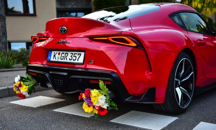 Toyota Supra 3.0 im Test und Fahrbericht AUTOmativ.de Muttertag Benjamin Brodbeck 5 750x450 - Mit der Supra niemals: "Don't be late for mother's day!"