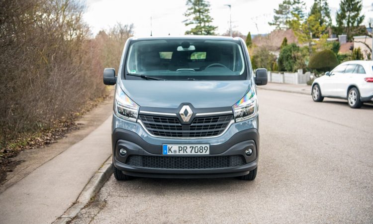 Neuer Renault Trafic 2020 L2H1 dCi 145 EDC im Alltagstest AUTOmativ.de Benjamin Brodbeck 18 750x450 - Neuer Renault Trafic (2020) L2H1 dCi 145 EDC im Alltagstest