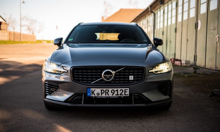 Volvo V60 Polestar Engineered Power Hybrid im Test und Fahrbericht Benjamin Brodbeck AUTOmativ.de 54 750x450 - Volvo V60 T8 Polestar Engineered (PHEV) Test: 405 PS starker Schweden-Stahl