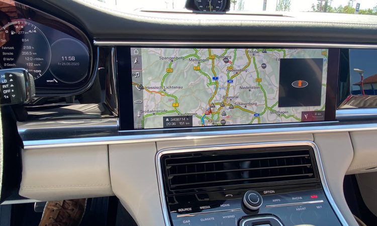 Porsche Panamera Navigationssystem Fehler Stunden 1 750x450 - 34.087:14 Stunden Verzögerung im Porsche Navi für 151 Kilometer?!