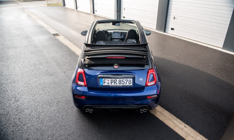 Abarth 595C Yamaha Monster Energy Cabriolet 165 PS Sondermodell Fiat Test Fahrbericht AUTOmativ.de 12 750x450 - Abarth 595C Yamaha Monster Energy im Test: Kleine Werbe-Ikone