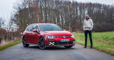 Volkswagen VW Golf 8 GTI 2020 Handschalter Kings Red Beschleunigung Fahrwerk DCC Test und Fahrbericht AUTOmativ.de Test 24 390x205 - Fahrbericht VW Golf 8 GTI Handschalter: Rot wie ein König